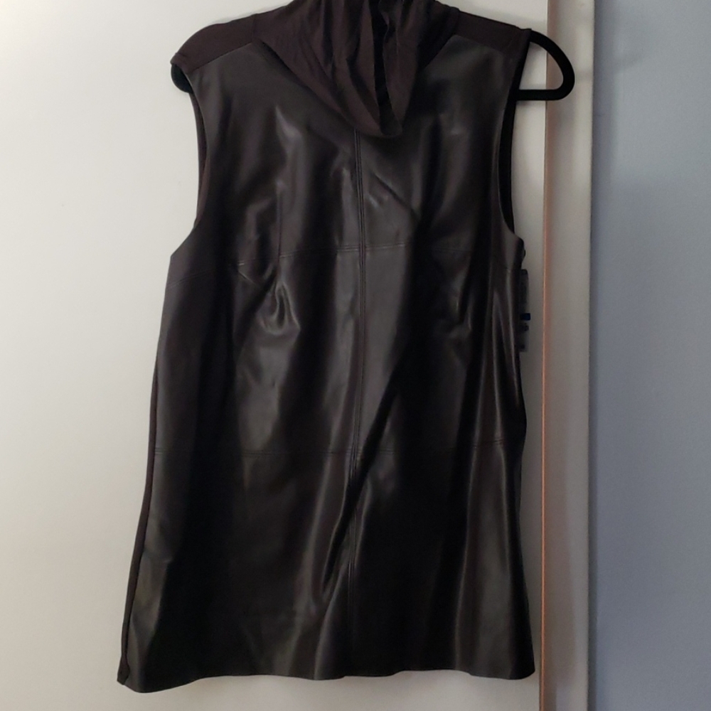 Women top